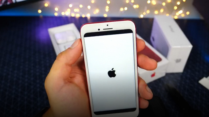 iPhone 8 nhái bất ngờ xuất hiện tại Trung Quốc