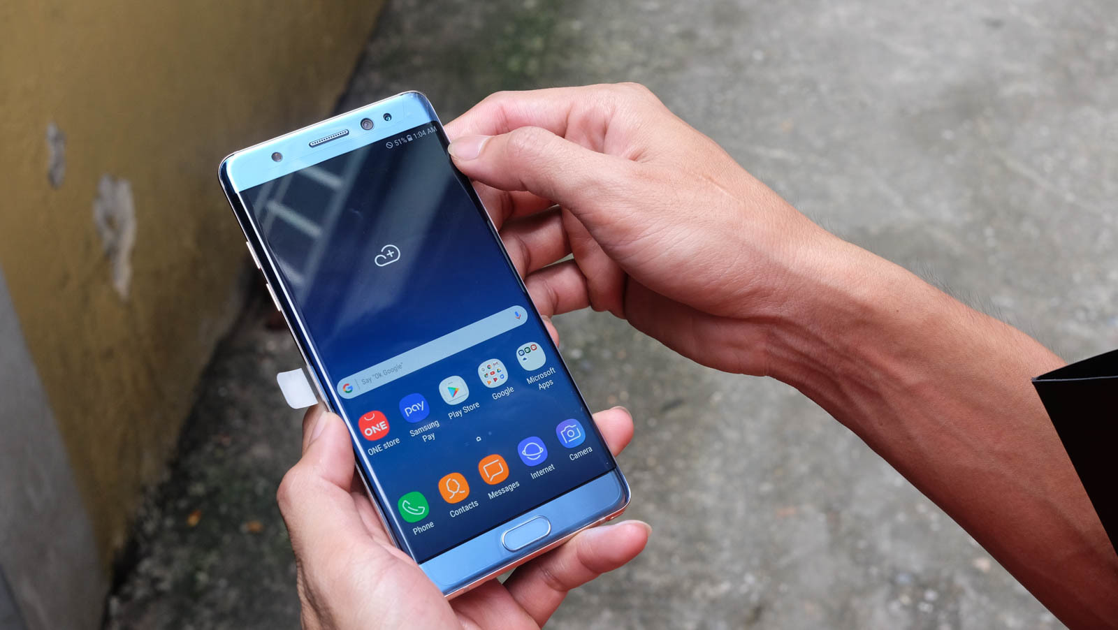 Cận cảnh chiếc Galaxy Note 7 Refurbished đầu tiên tại VN, giá 15 triệu