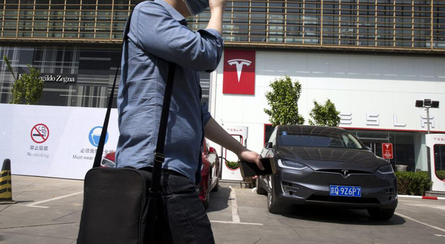 Trung Quốc thành 'cứ điểm' xe điện, Việt Nam loay hoay nội địa hoá ô tô