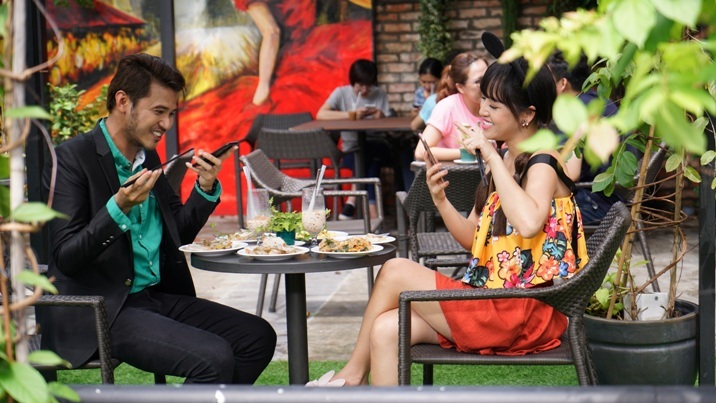 Nữ ô sin lấy tiền của chủ nhà hẹn hò người tình trẻ