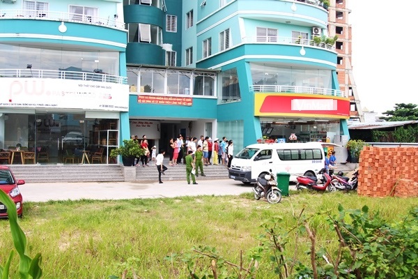 Nghi rơi từ tầng 16 chung cư ở Sài Gòn, người đàn ông chết thảm