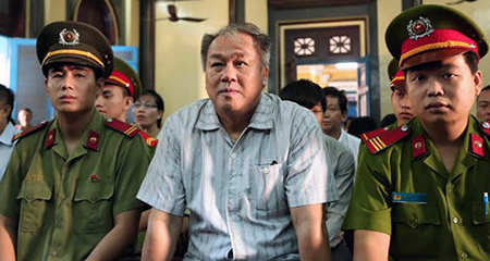 Vạch thêm những 'trò ma' của Phạm Công Danh