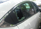 Hàng loạt ô tô bị kẻ xấu đập vỡ kính để lấy trộm đồ