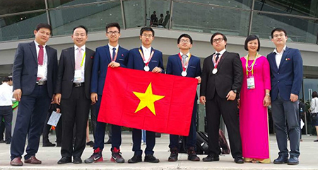 Việt Nam giành 3 huy chương Vàng Olympic Hóa học quốc tế