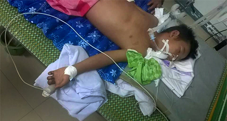 Xin cứu cậu bé Xê Đăng nghèo gặp nạn chờ chết