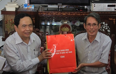 Món quà bất ngờ của người cựu binh chiến trường Campuchia