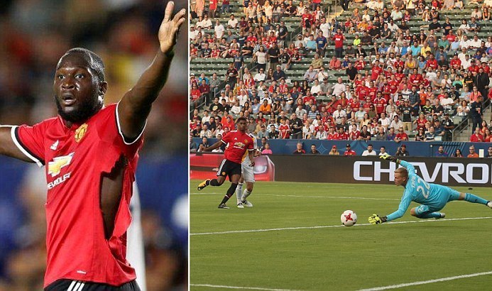 MU đại thắng: Rashford gửi chiến thư, Lukaku run rẩy