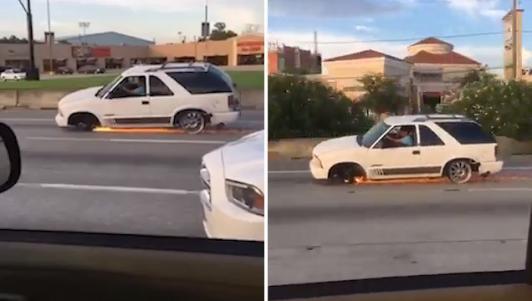 Mất 2 bánh, ô tô vẫn chạy băng băng trên đường