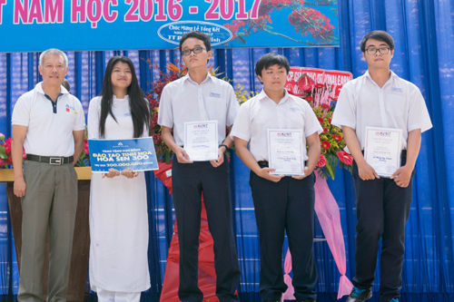 60 tỉ đồng học bổng ở ĐH Hoa Sen