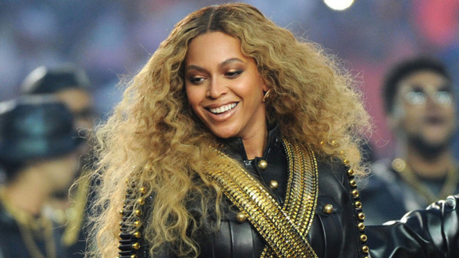 Beyonce là ca sĩ kiếm nhiều tiền nhất thế giới năm 2017