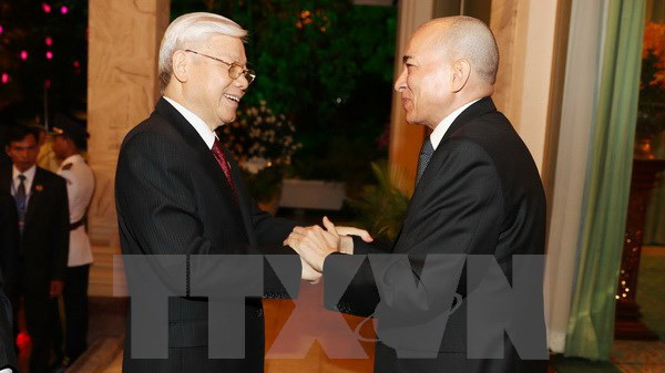 Tuyên bố chung về tăng cường quan hệ hợp tác Việt Nam - Campuchia