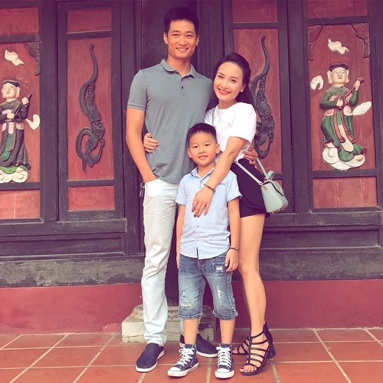 Bảo Thanh, Sống chung với mẹ chồng, Làng Sao