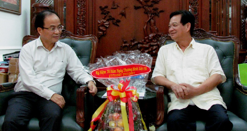 Đoàn công tác VPCP thăm nguyên lãnh đạo Chính phủ nhân ngày 27/7