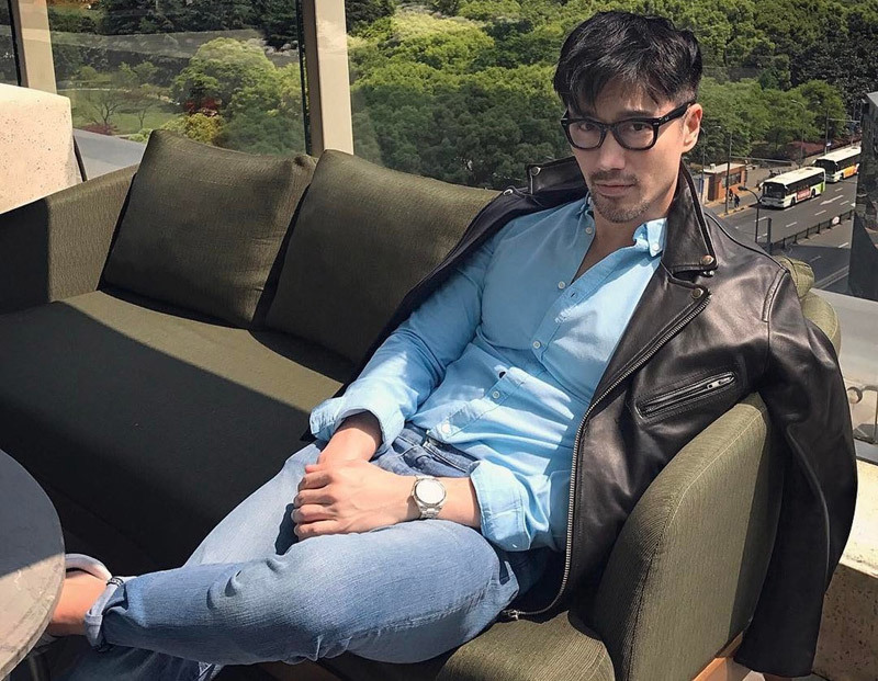 'Hot boy' U50 nổi tiếng nhờ gương mặt điển trai, cơ thể 6 múi