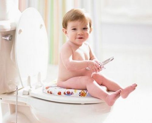 Những thói quen xấu nào dễ gây táo bón ở trẻ em?