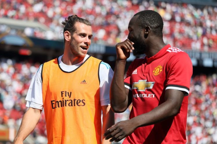 Bale gây sốt với Lukaku, Messi khiến Neymar 