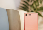 Vẻ đẹp sang chảnh của Xperia XZ Premium hồng quý phái