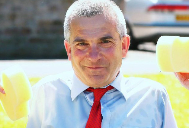 Hiệu trưởng từ chức để giữ lại giáo viên giỏi