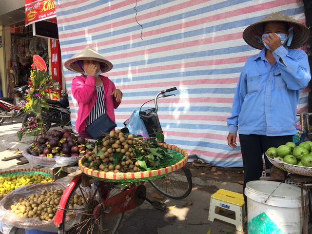 Dân Hà Nội 'ăn quả lừa' nhãn lồng Hưng Yên 'xịn'