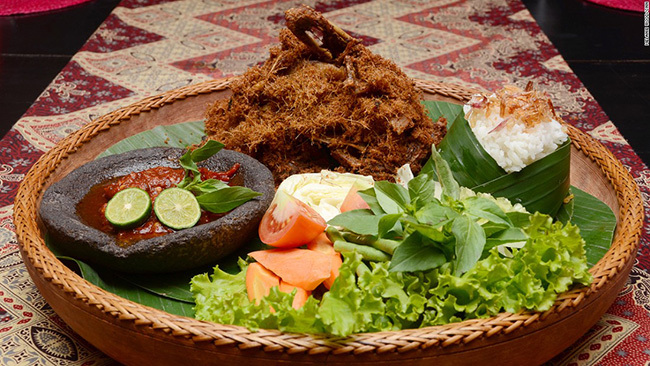 Những món đặc sản ngon khó cưỡng của Indonesia