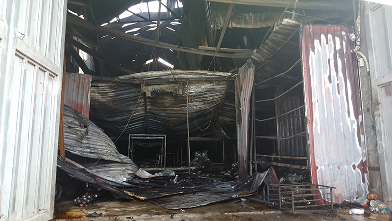 Vụ cháy 8 người chết: Lối thoát duy nhất bị bịt kín