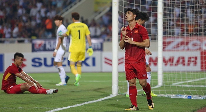 U22 Việt Nam 0-0 ngôi sao K-League phút 52 Công Phượng