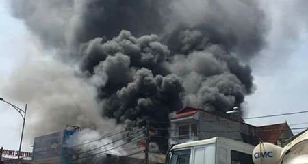 Hà Nội: Cháy xưởng bánh kẹo 8 người tử vong