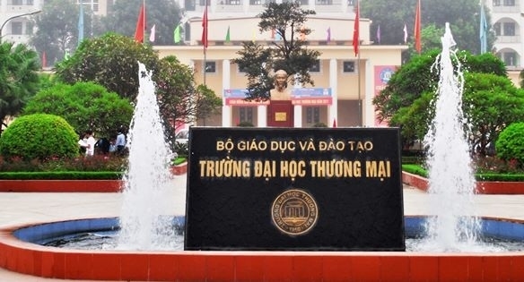 ĐH Thương mại công bố điểm chuẩn 2017, cao nhất 24,5