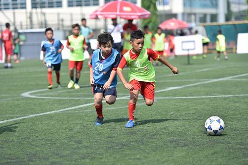 Sôi động giải bóng đá thiếu nhi Lotteria Cup 2017