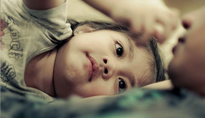 Nổi khổ của ông bố trẻ phải làm ăn xa nhà