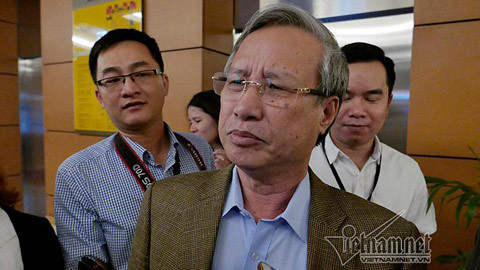 Ông Trần Quốc Vượng tham gia Thường trực Ban Bí thư khi ông Đinh Thế Huynh trị bệnh