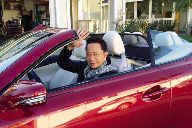 Danh hài Bảo Chung: Từ đại gia ở biệt thự, có hàng chục xe sang đến vỡ nợ