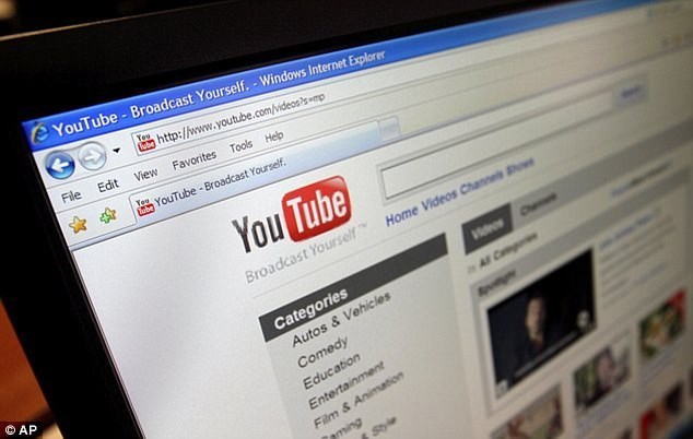 Google tuyên bố robot hơn con người trong kiểm duyệt video YouTube