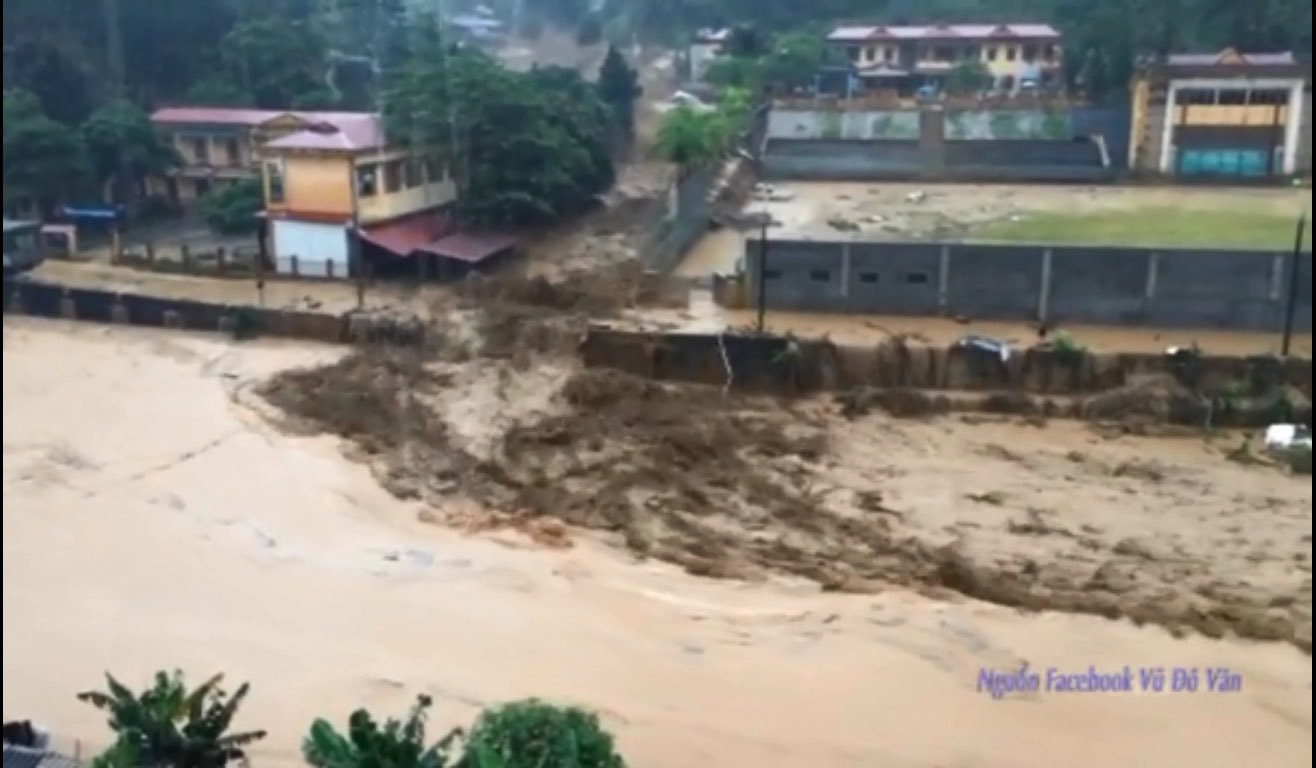mưa lũ Yên Bái