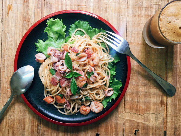 Mì ống hải sản đổi món cho cả gia đình