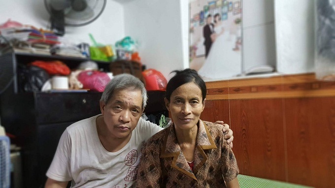 Tình yêu khó tin của chàng trai phố cổ và cô gái bán hàng rong