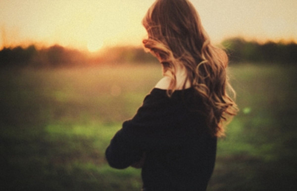 Phát hiện chồng là 'tình cũ' của chị dâu, em chồng xúc phạm tôi