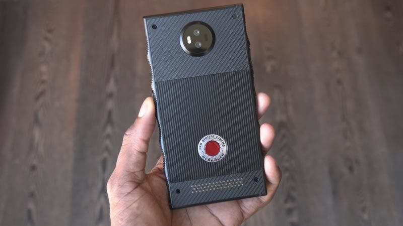 Smartphone giá 1.200 USD của hãng máy quay chuyên phim