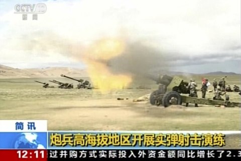 Trung Quốc tập trận bắn đạn thật gần Ấn Độ