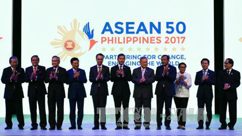 ASEAN và Trung Quốc chính thức thông qua dự thảo khung COC