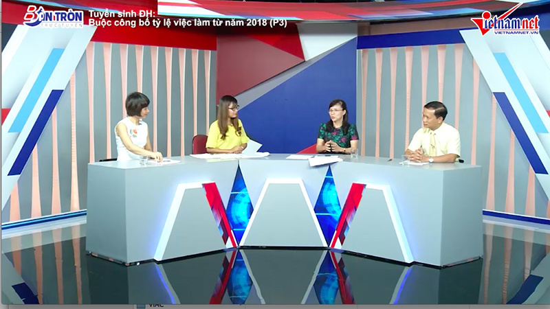 bàn tròn thi ĐH 3