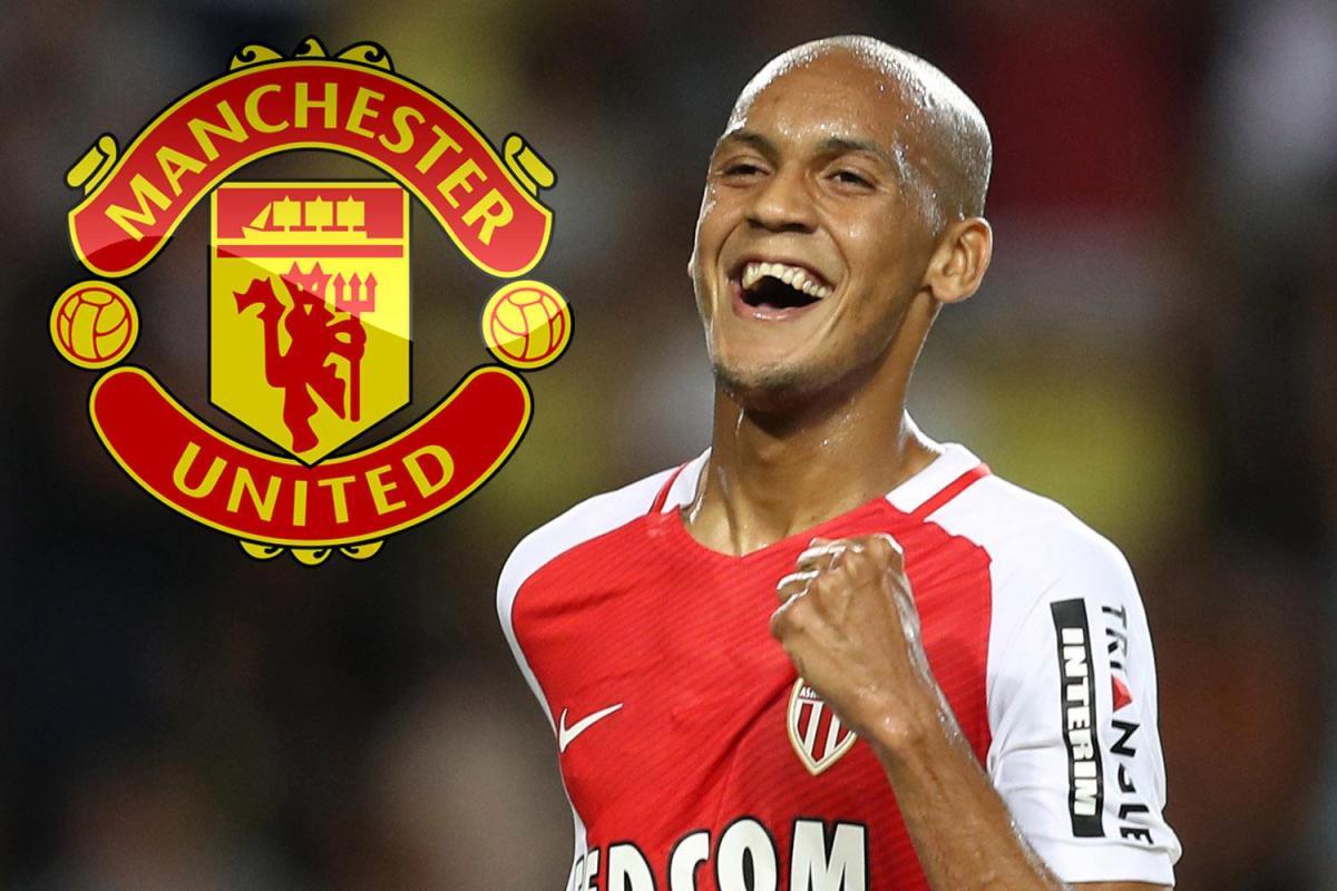 MU mua nhanh Fabinho, Barca nổ 