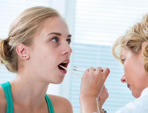 Điều trị ung thư lưỡi bằng phương pháp nào?