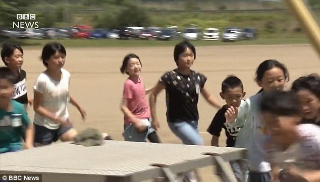 Nhật Bản diễn tập sơ tán trước không kích