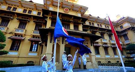 Lễ thượng cờ ASEAN tại Hà Nội