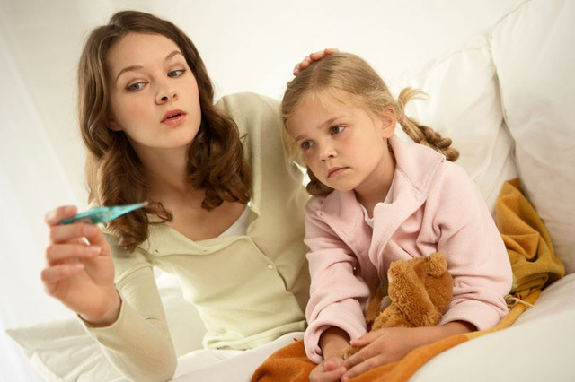 Chăm con: 5 dấu hiệu bố mẹ không nên xem thường