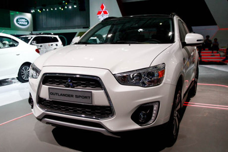 Xe ôtô Mitsubishi Outlander Sport 'vua ế' tại Việt Nam