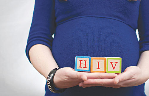 Chăm sóc phụ nữ mang thai nhiễm HIV/AIDS như thế nào?