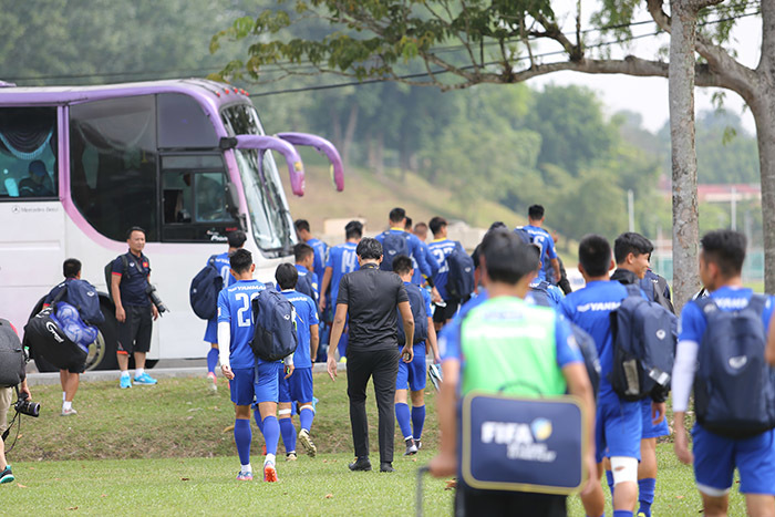 U22 Việt Nam gặp sự cố ở buổi tập đầu tiên