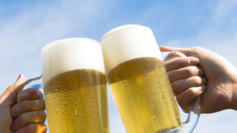 Uống bia đúng cách giúp sống thọ không ngờ